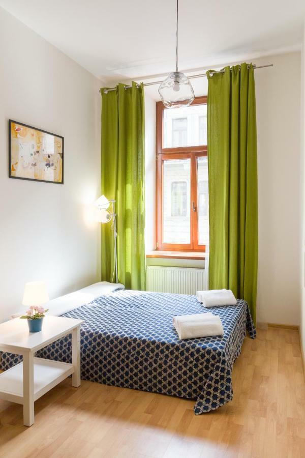 Wonderful Wrzesinska Street Apartment *