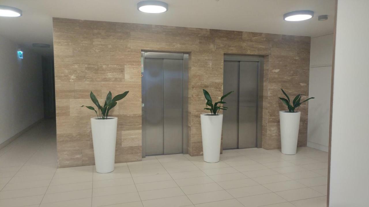 La Gioia Elegant Spacious Apartment *