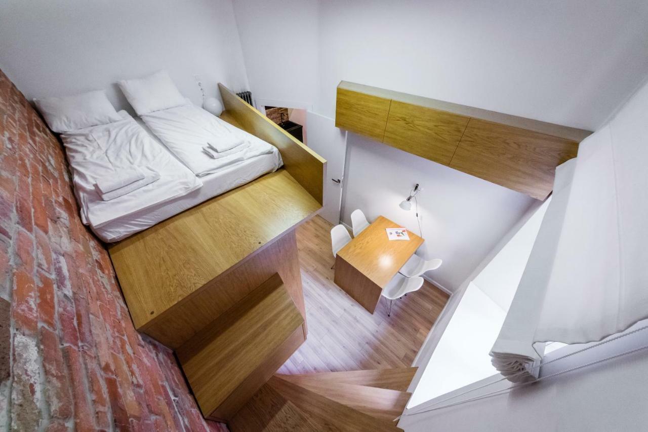 Old Town, Loft Style Apartment *