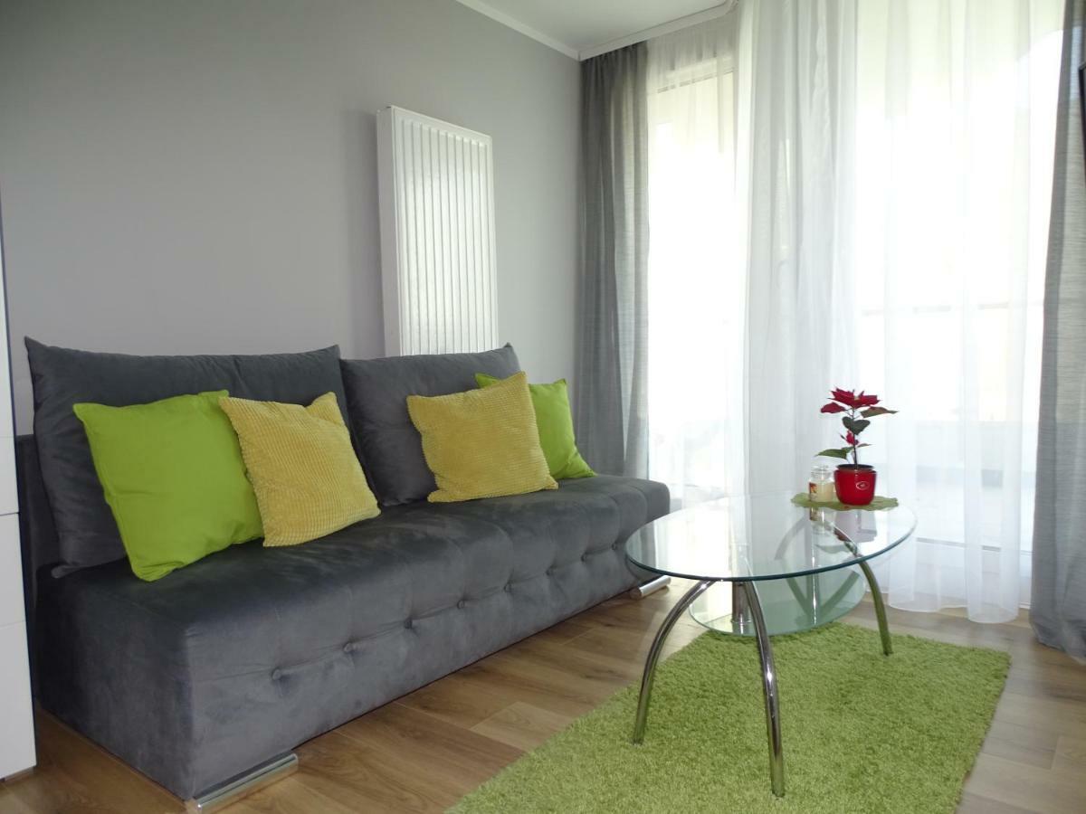 Mogilska Tower + Garaz Apartamento