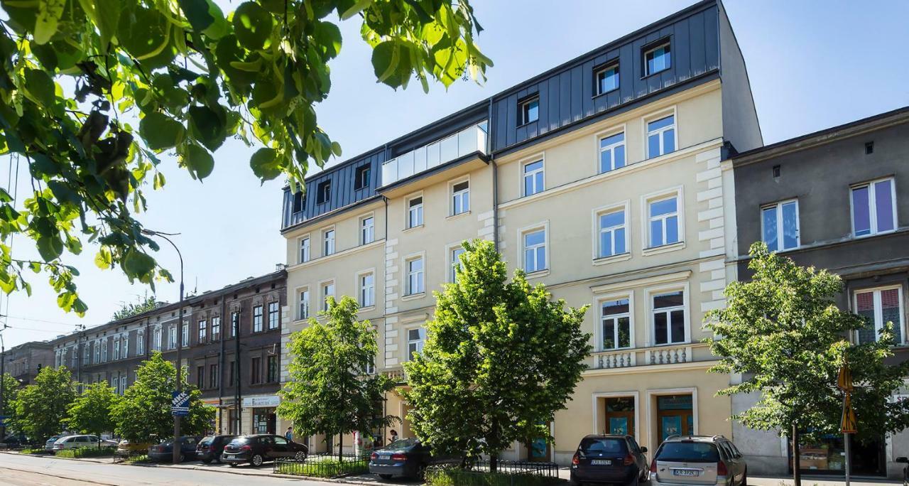 Apartment Tcf - Big With Free Garage *
