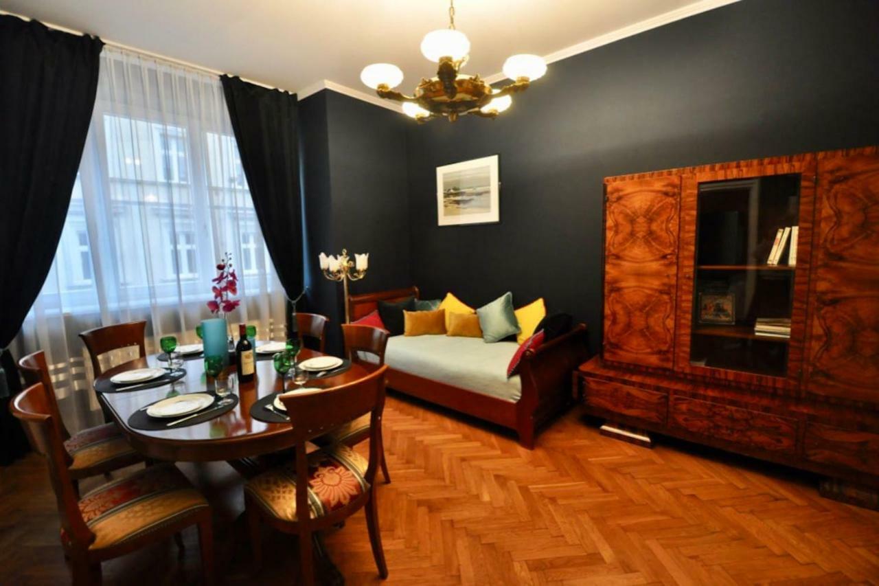 Fine Art Luxury In The Old Town Absolute Center * Krakow