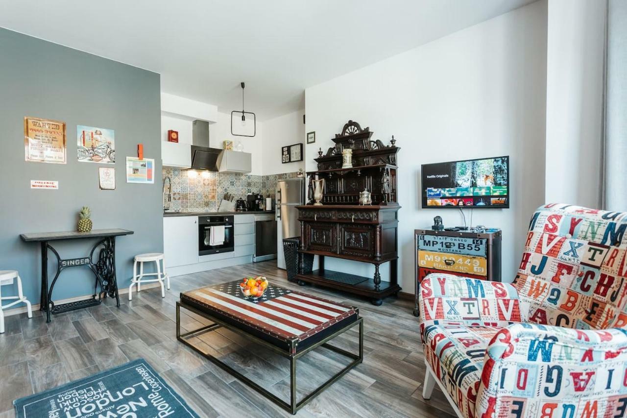Singer Retro In Kazimierz Apartamento Cracóvia