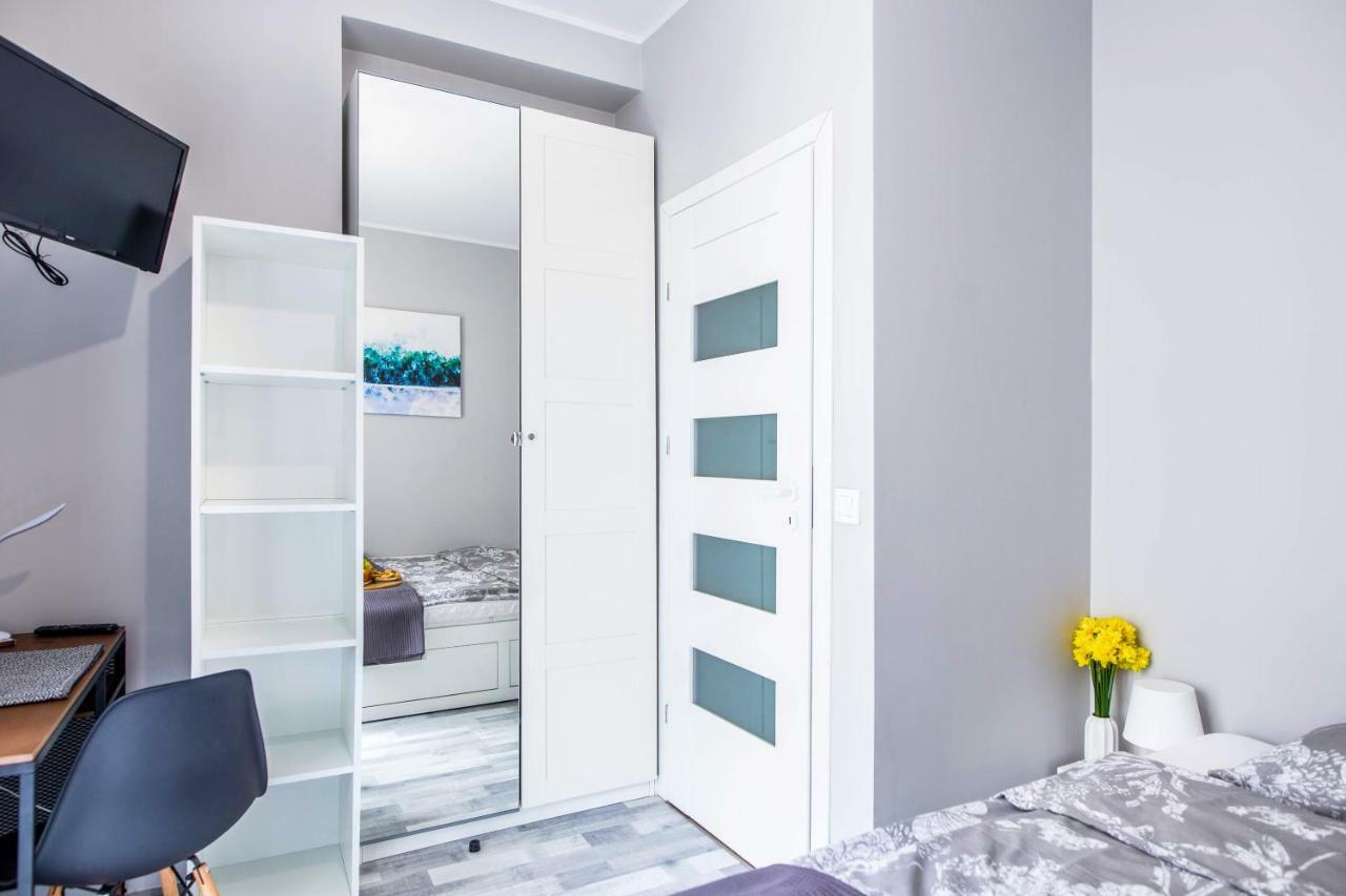 Apartment Lea - 5 Mins Tram From Main Square *