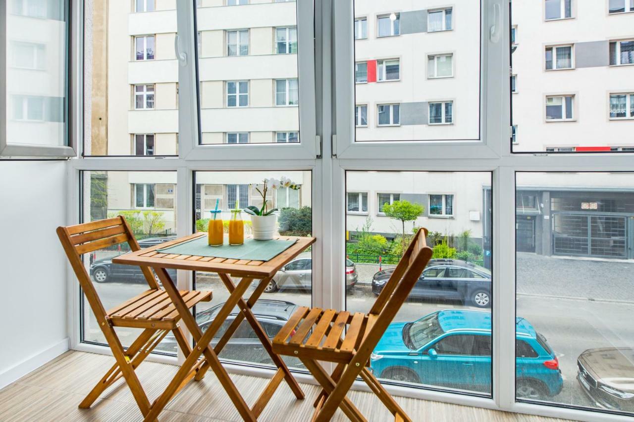 Lea - 5 Mins Tram From Main Square Apartment Krakow