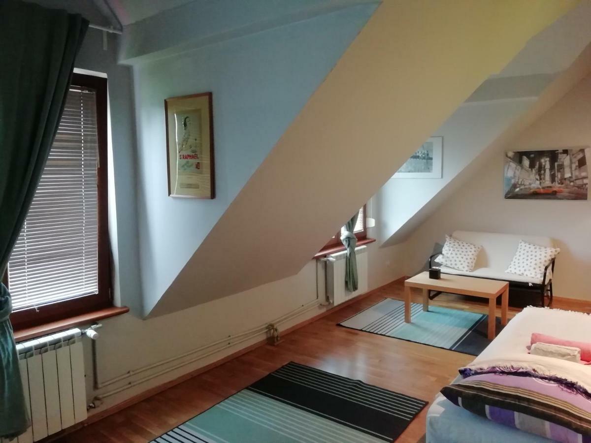 Pokoje Zakrzowek Homestay *