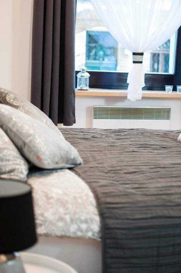 Cracow Jacuzzi - Silver *