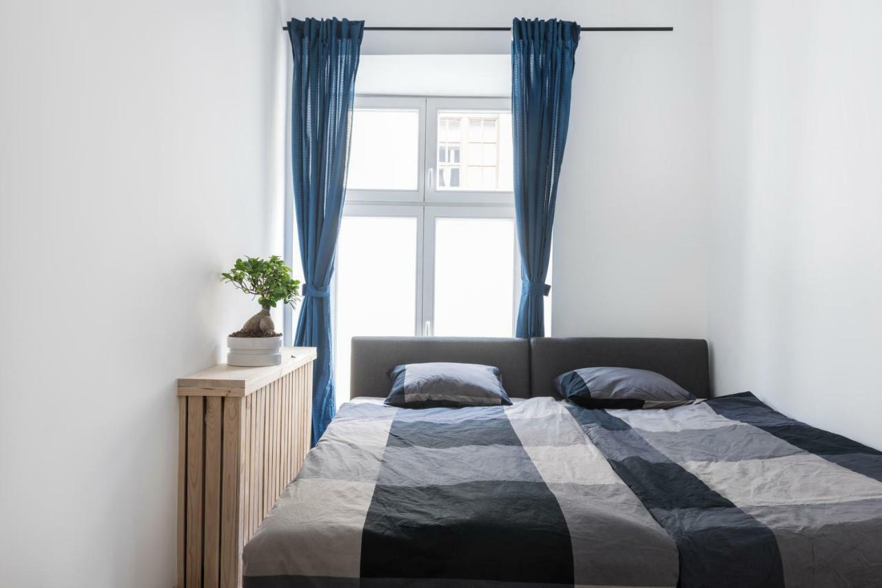Tomasza 20 140m2 Apartment *