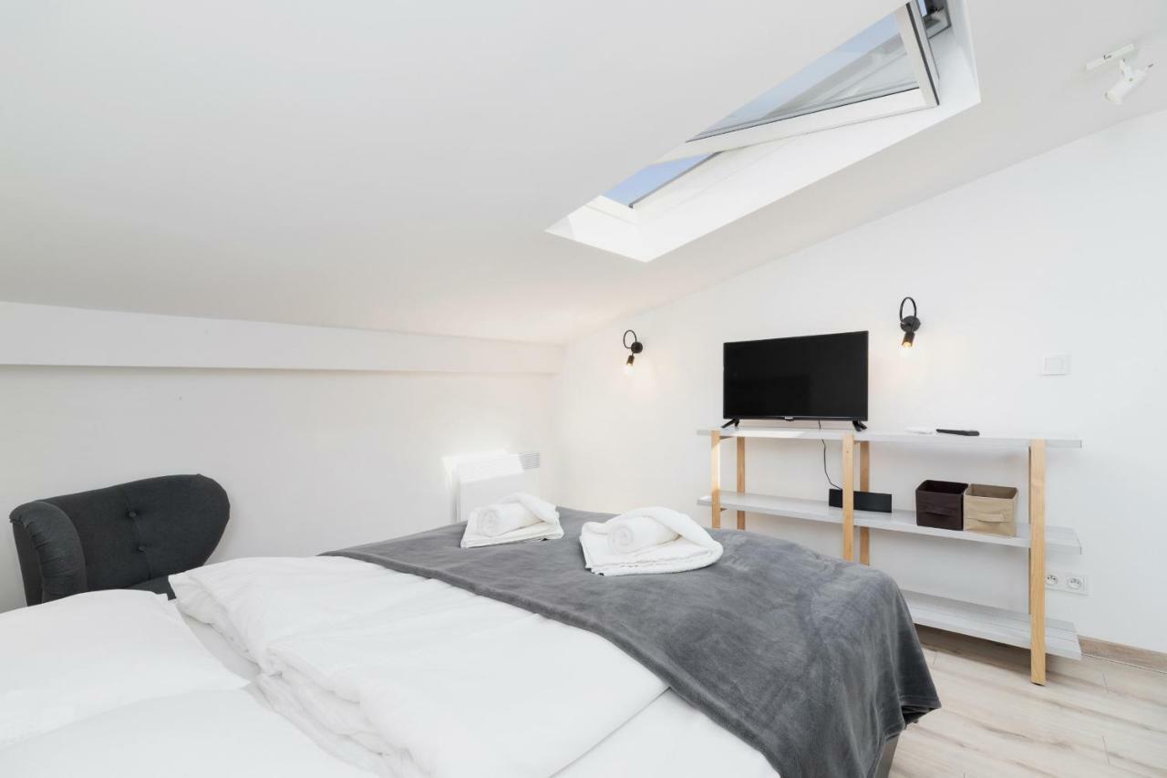 Mazowiecka By Renters *