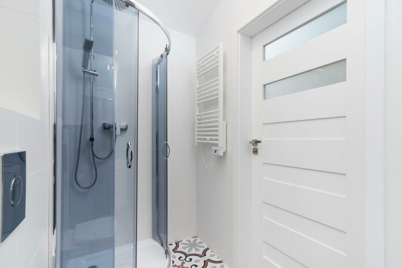 Mazowiecka By Renters Apartment Krakow