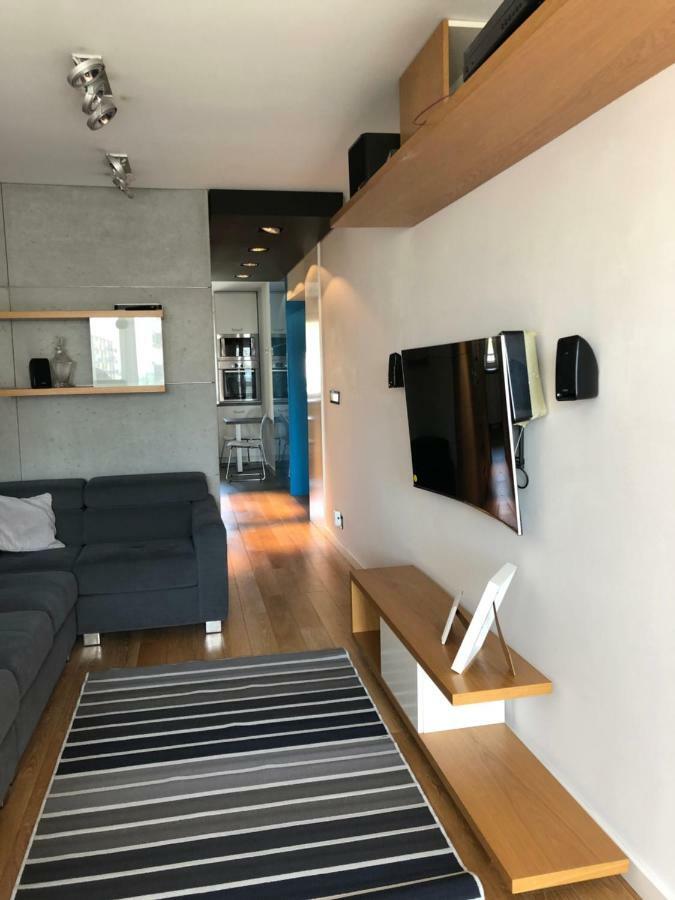 Apartament Apartament *