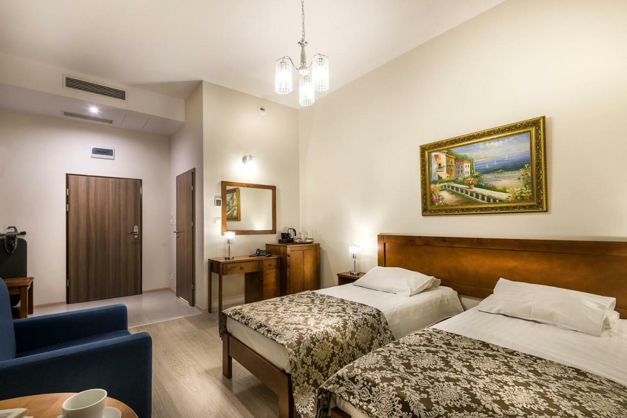 Aparthotel Garden Palace 3*