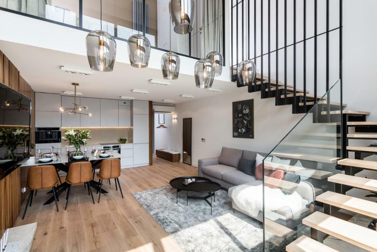 Apartment Panoramic Penthouse By Max Krakow