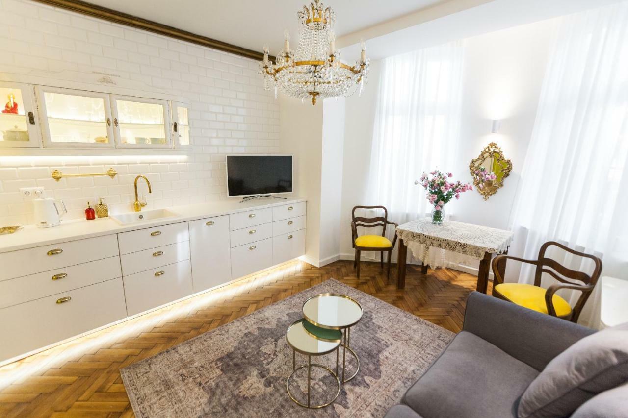 Apartment Luxury Pod Zyrandolem Krakow