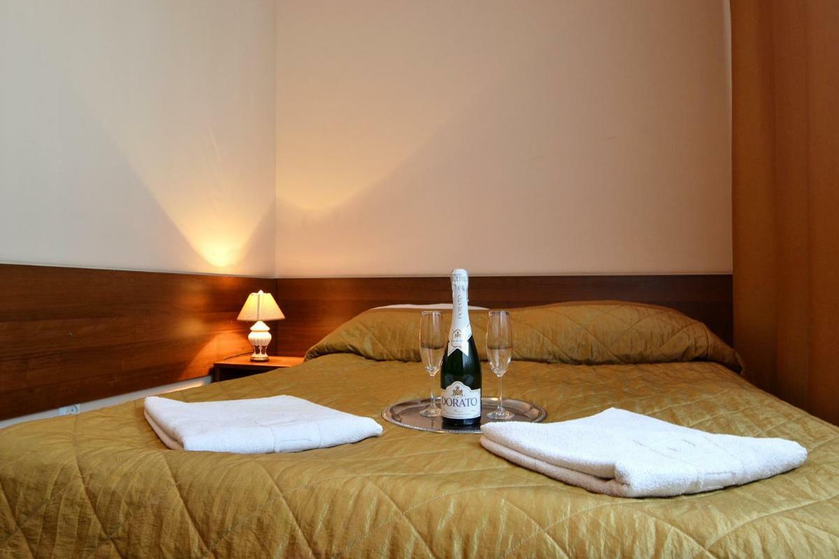Bed & Breakfast Arka Krakow 2*