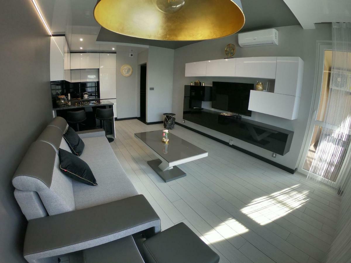 Lema Versace Apartment