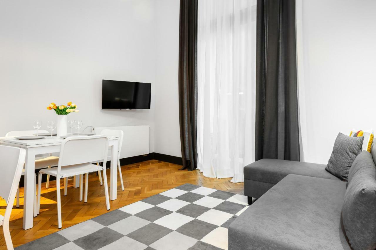 Cracow Zwierzyniecka By Renters