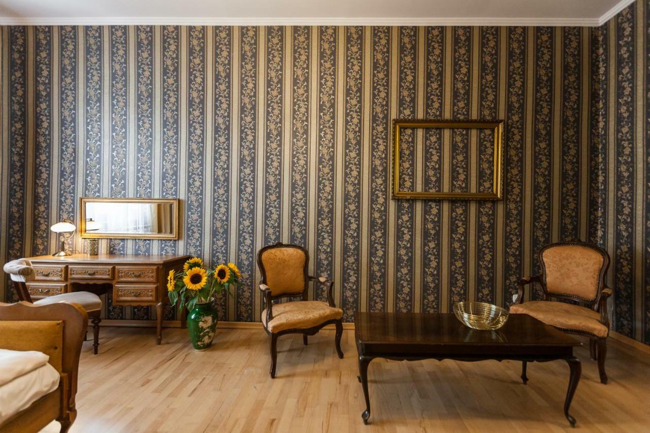 Vintage Senacka 5 Apartment *