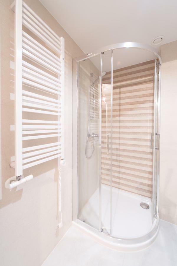 Appartement M6 Main Square Stylish One Bedroom