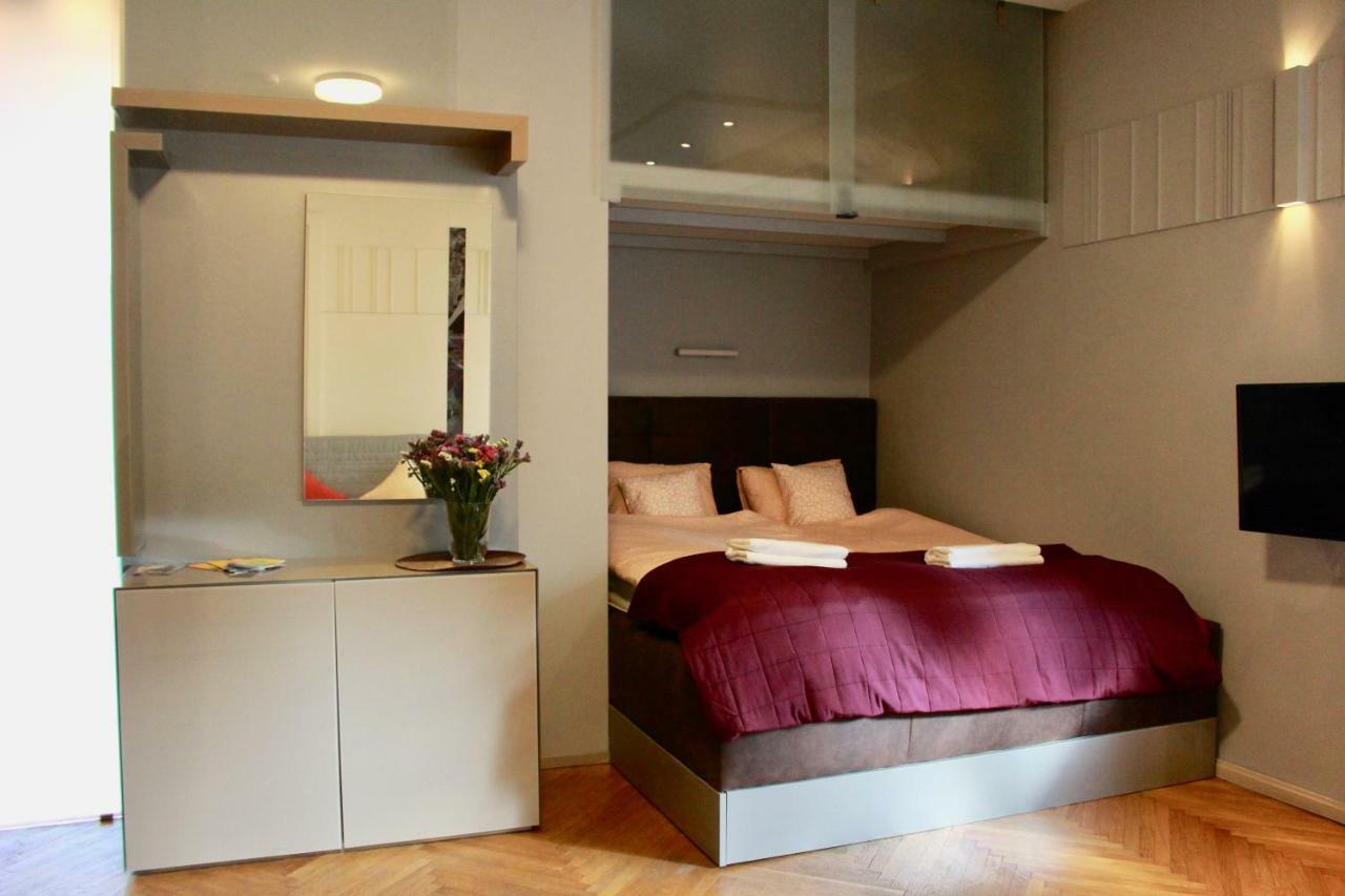 Alder Apartments *