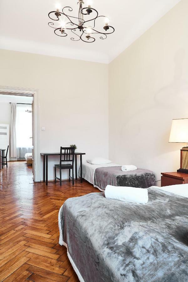 Prestige Location Pijarska Street Apartamento Cracóvia