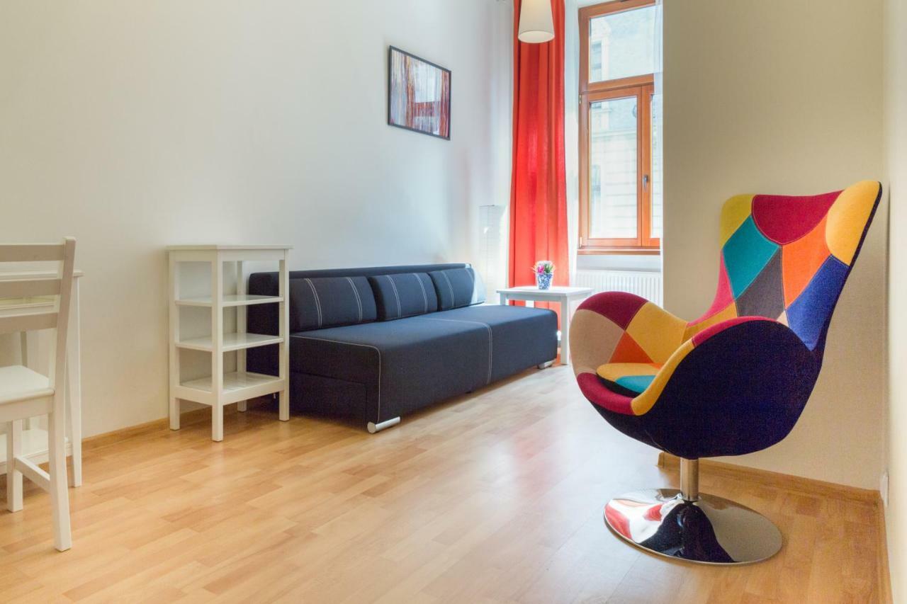 Wonderful Wrzesinska Street Apartment Krakow