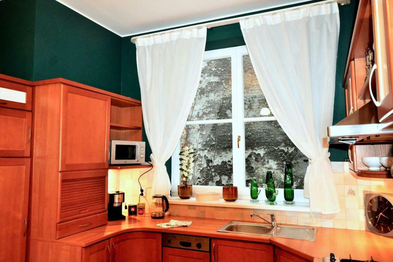 Fine Art Luxury In The Old Town Absolute Center Krakow