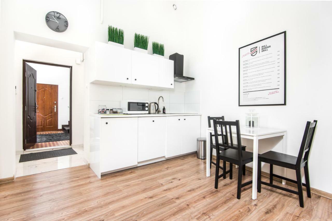 Bison Apartment *