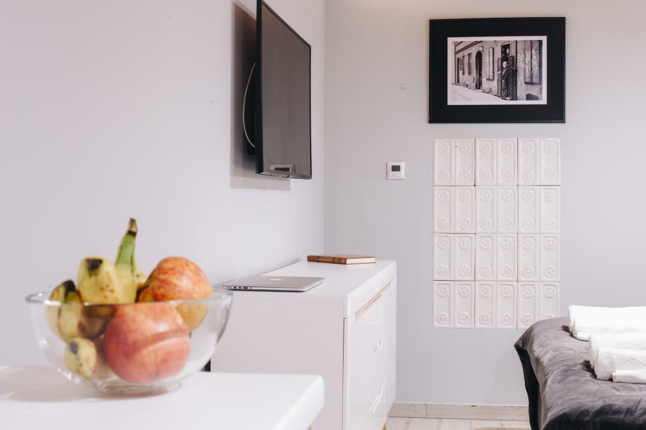 M1 Main Square Apartment