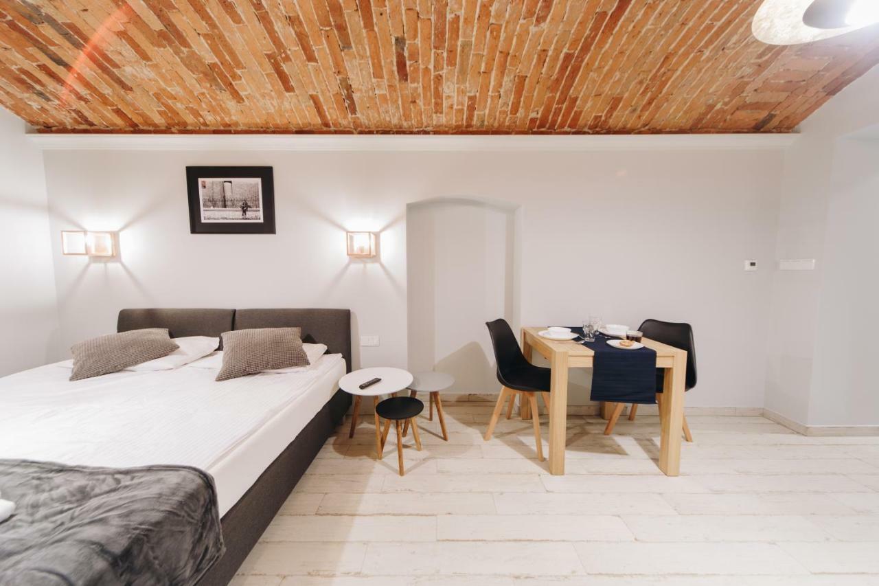 M1 Main Square Apartment Krakow
