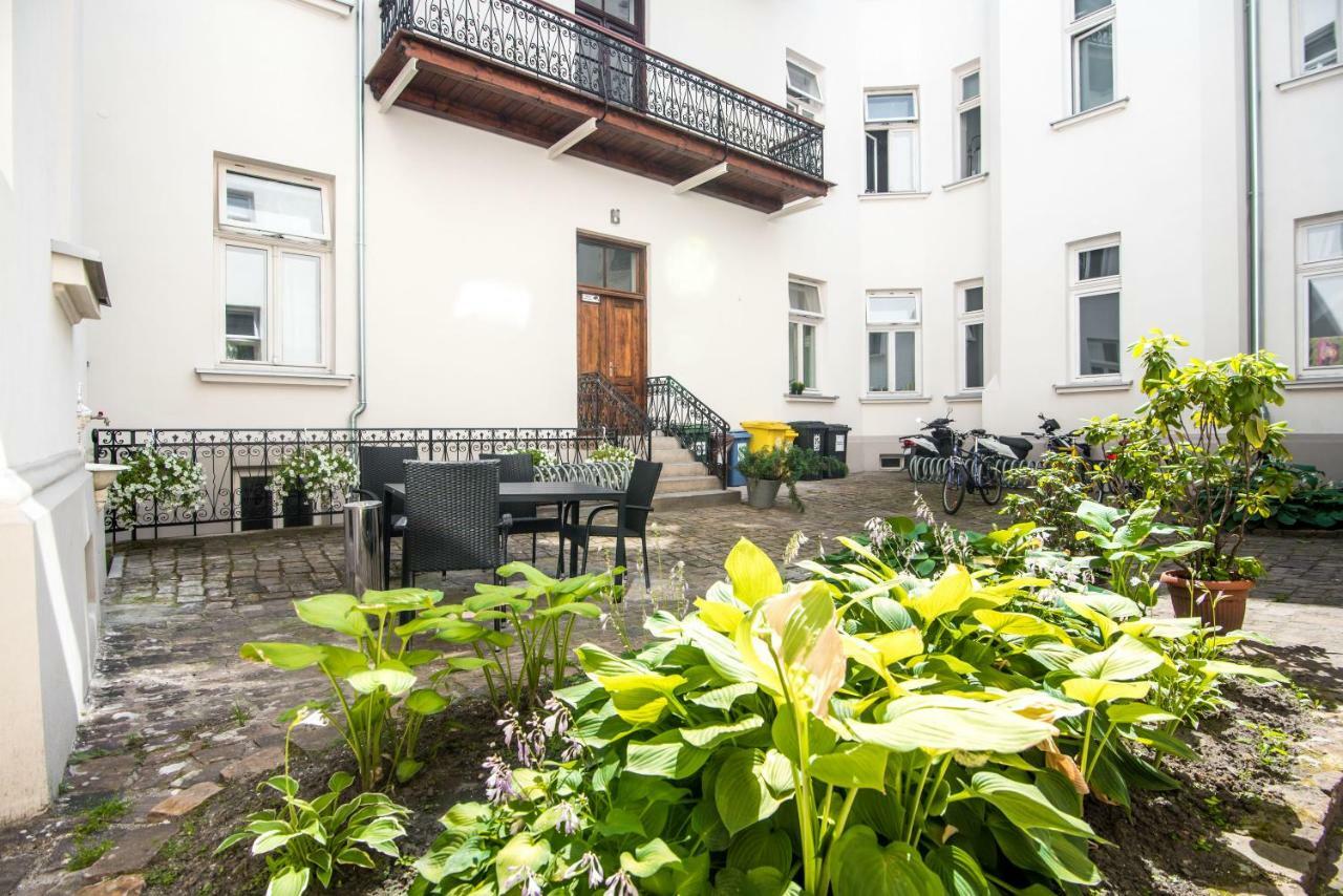 Albergue Bison *