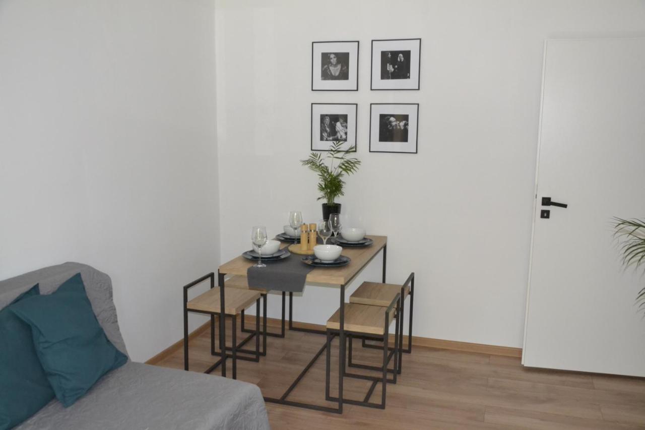 N17 Apartament *