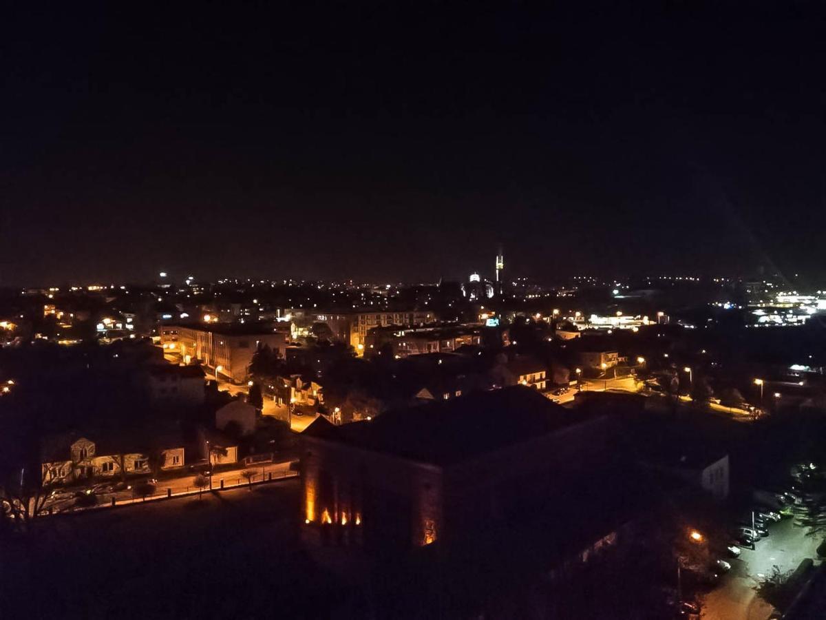 Sky - Lagiewniki Appartement Krakau
