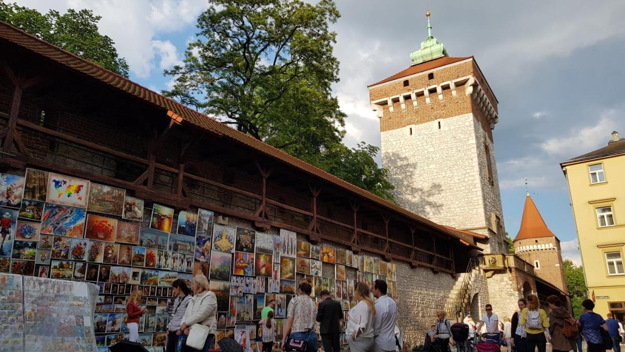 Wroclawska 53c * Krakow