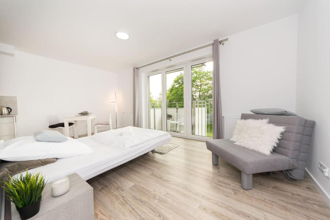 Apartment Cosy Studio With Private Garage P4you Pl