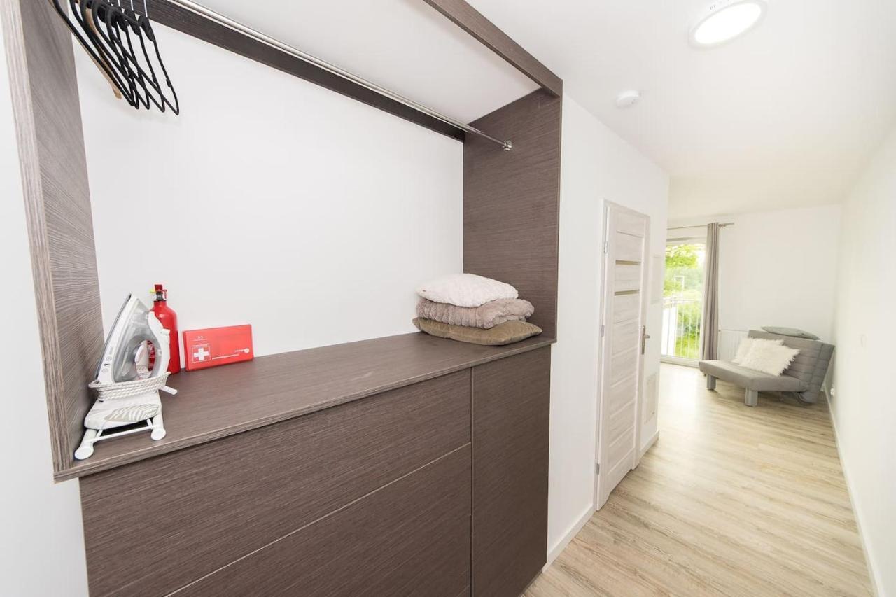 Cosy Studio With Private Garage P4you Pl Apartment *