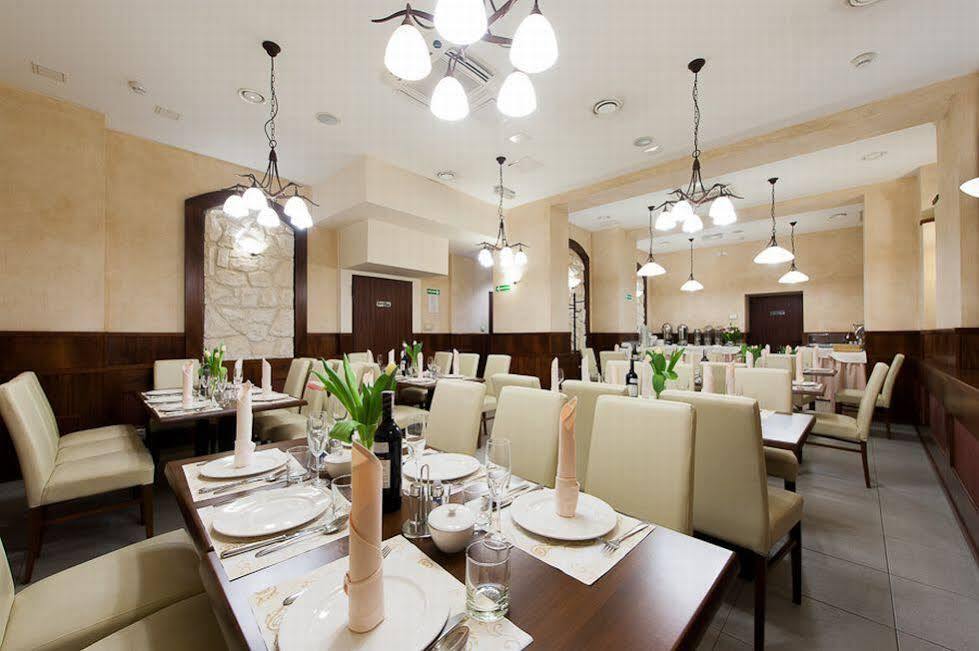 Hotel Downtown 3*