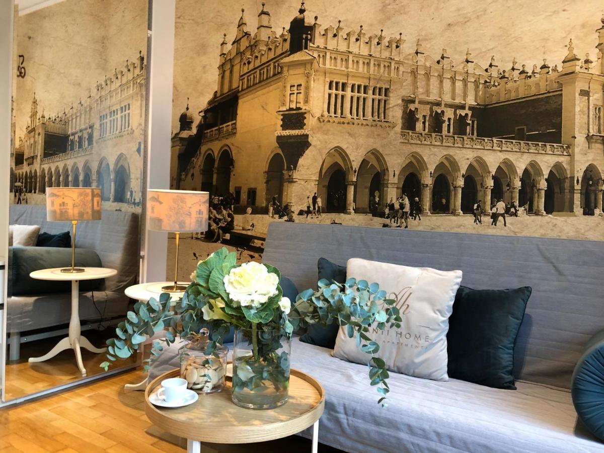 Aparthotel Avanti *