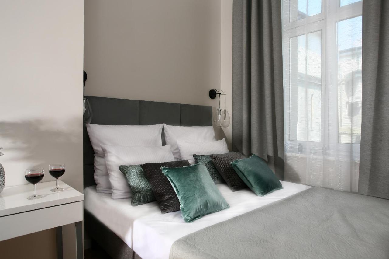 Gem By Castle Apartment