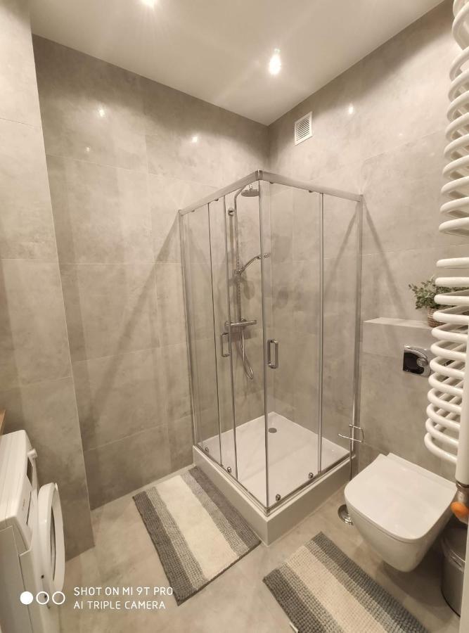 Barska 21 By Homeprime *