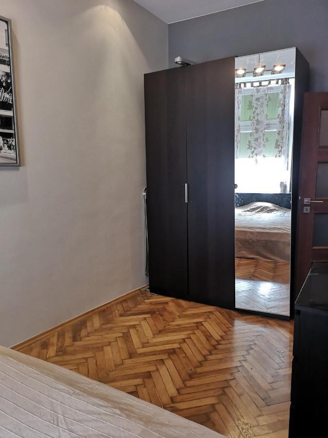 Appartement J2 *