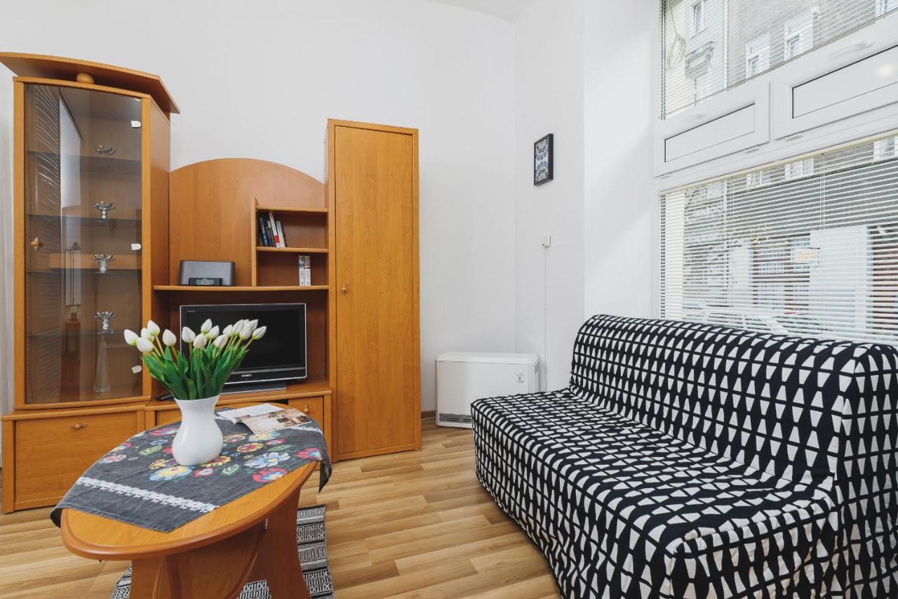 Unique Topolowa 24 By Renters Apartment *