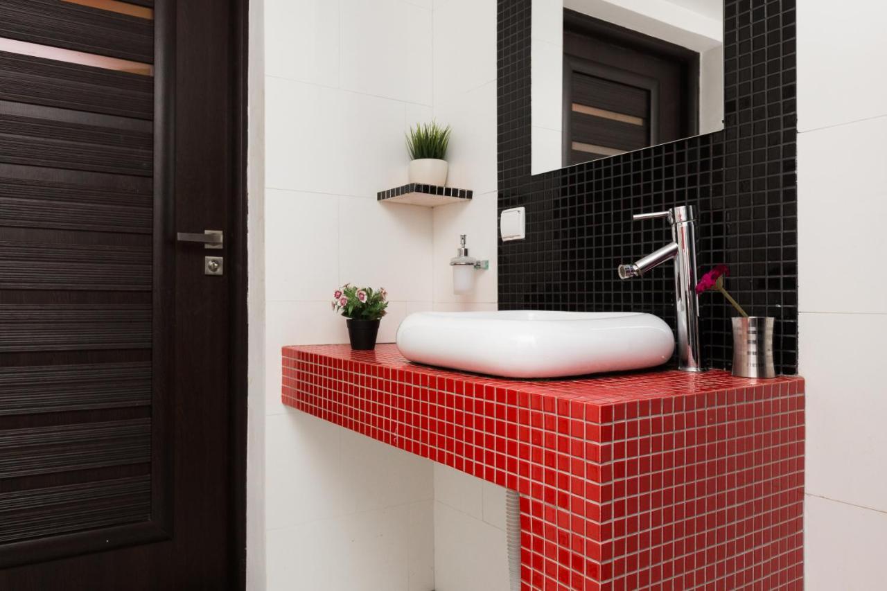 Bright And Charming- Golden Apartments&D8B Apartment Krakow