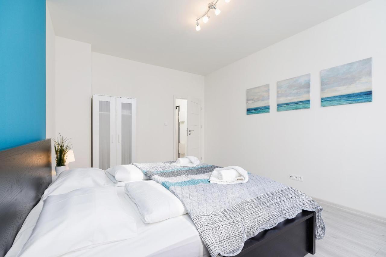Cracow Rakowicka By Renters *