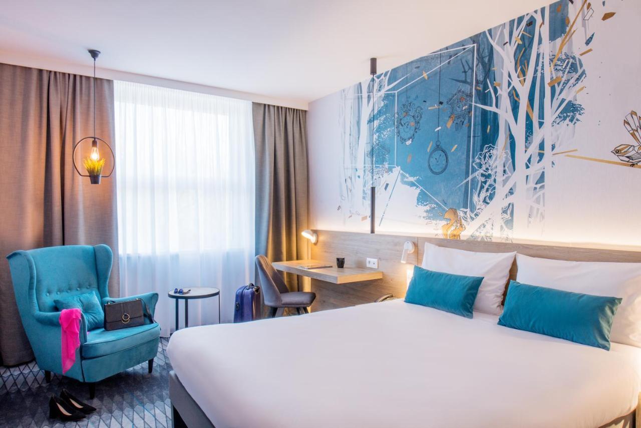 Ibis Styles East Hotel 3*