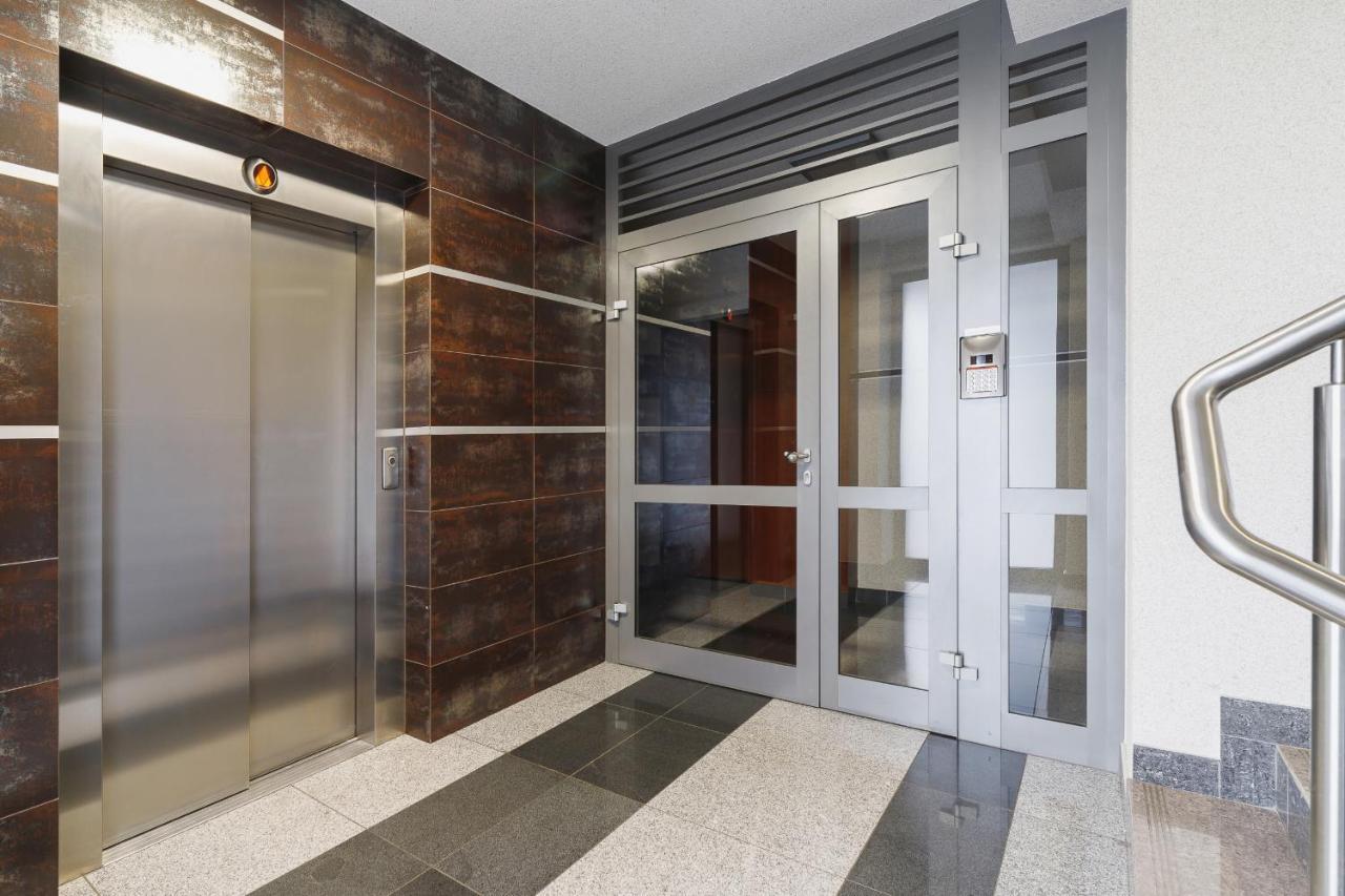 Apartment Wislane Tarasy By Renters Krakow