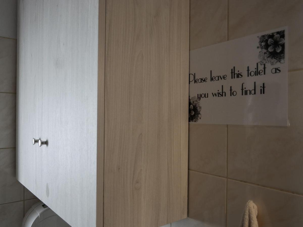 Hostel Heynow Rooms, And In Center Krakau