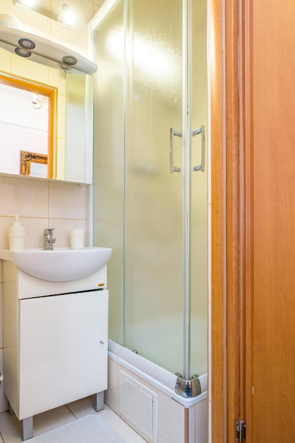 For Guests Apartment *