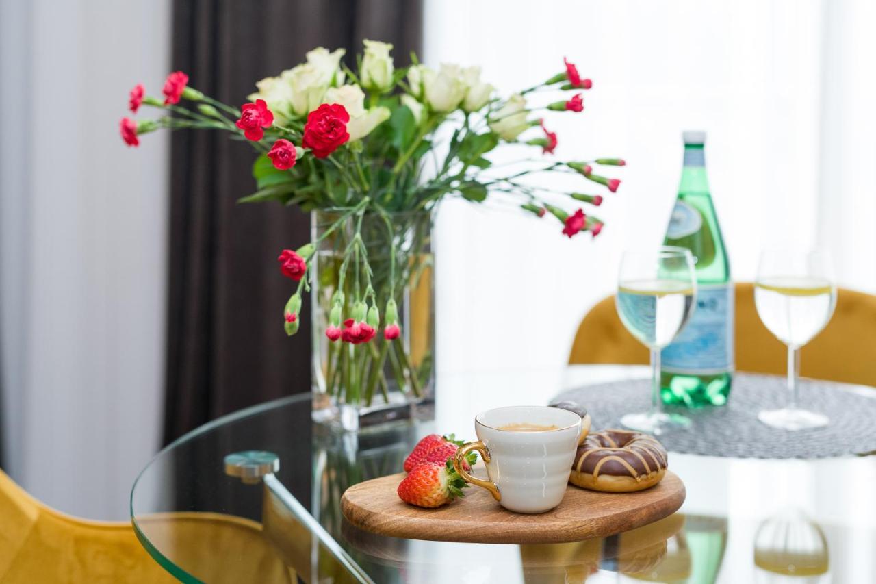 Deluxe In Cracow - Old Town & Cracow Kazimierz Apartment