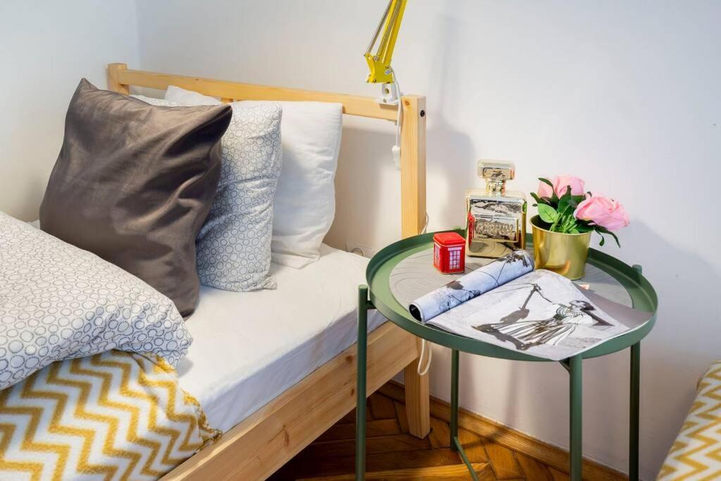 Appartement Blue Peace-apartment With Free Parking In Center For 1-6 People *
